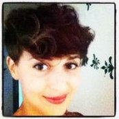 Andreea Ochiulețs foto