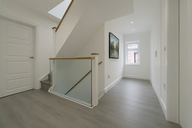 Example of a minimalist hallway design in London