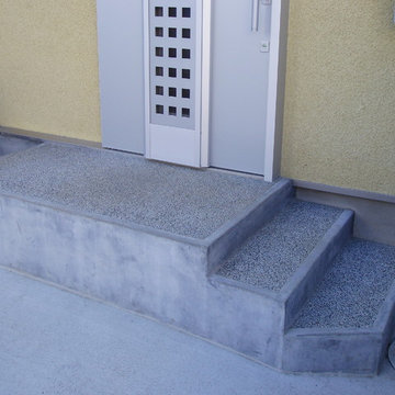 中は山小屋風