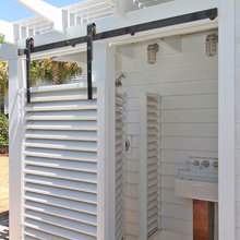 Outdoor Pool Bath