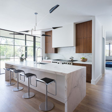 Simply Modern