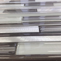 Mix Staggered Strips Icicle - Tile