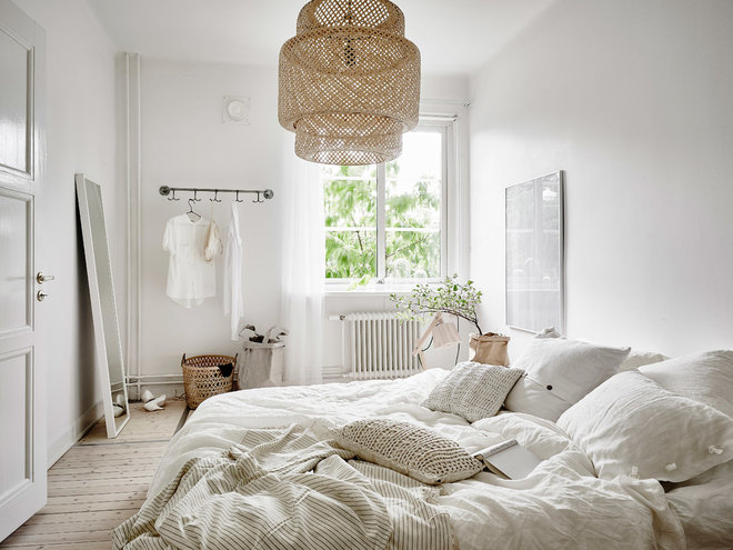 Scandinavian Bedroom by Anders Bergstedt Photography