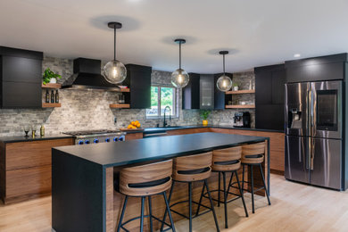 Kitchen - contemporary kitchen idea in Boston
