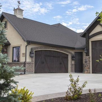 Chalet, Martin Garage Doors