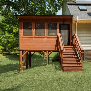 Rustic Comfort: Custom 3-Season Room