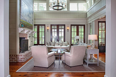 Example of a classic living room design in Atlanta