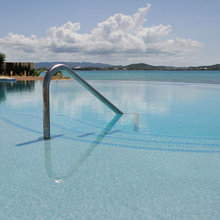 Now that's a pool