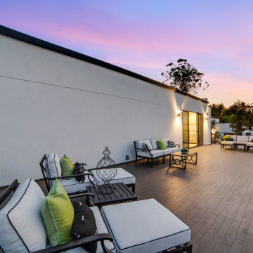 4 Aron Court