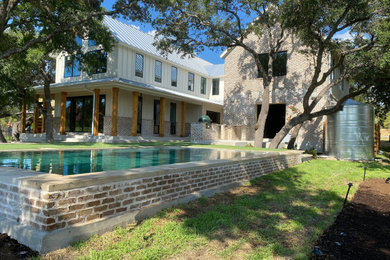 Example of an exterior home design in Austin
