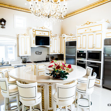 HIGH END KITCHEN CABINETS