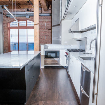 Downtown Chicago Condo Floor Refinishing