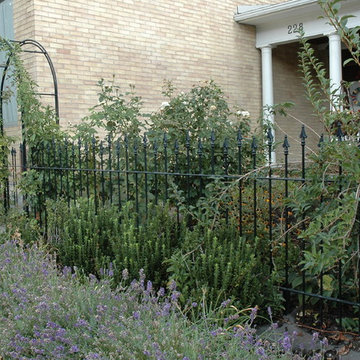 Italianate Style B Street Water Wise & Vegetable Garden
