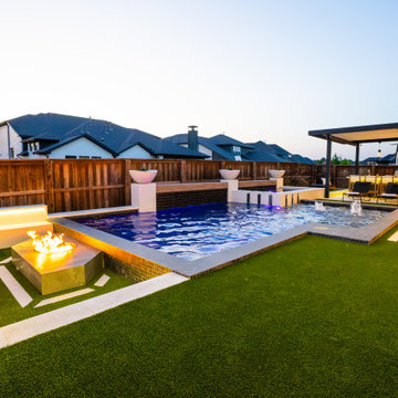 Luxury Modern Backyard- Frisco, TX