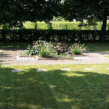 Urnenrasenplatten
