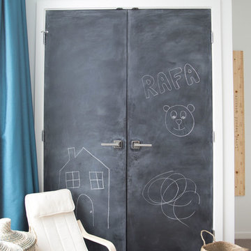 Rafael & Leonardo's Shared Room