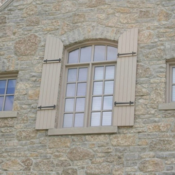 Chateau Tumbled Real Thin Stone Veneer Exterior Masonry