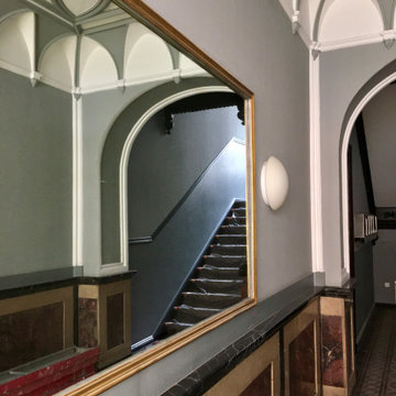Altbau Flur Sanierung Vorher und Nachher