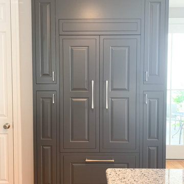 Kitchen Remodel with Peppercorn Cabinetry and Granite Countertops