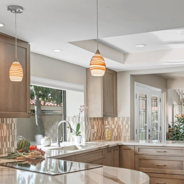 LIGHT FILLED KITCHEN @ INDIAN WELLS