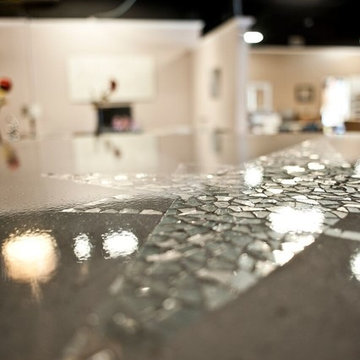 Gray kitchen with custom glass and mirror inlay