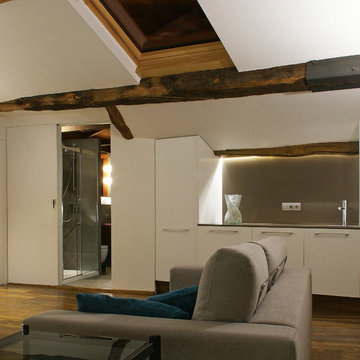 UN FAIADO RECONVERTIDO en un funcional y acogedor apartamento