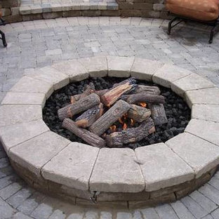 75 Most Popular Chicago Concrete Paver Patio Design Ideas For 2019