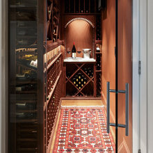Wine closet