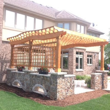 Cedar Pergola in Frankfort