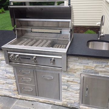 Manny and Sairah's Outdoor kitchen