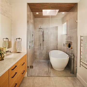 SF Bedroom Suite and Deck