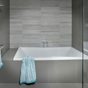 Modern Family Retreat Bathroom