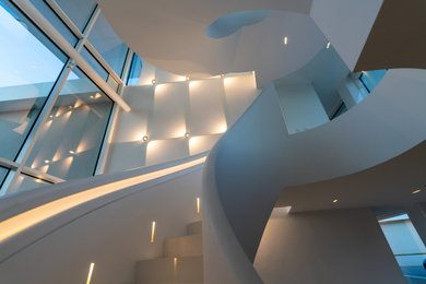 This is an example of a staircase in Hampshire.