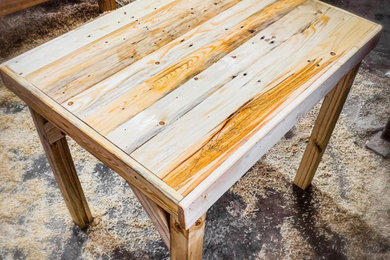 Pallet Side Table