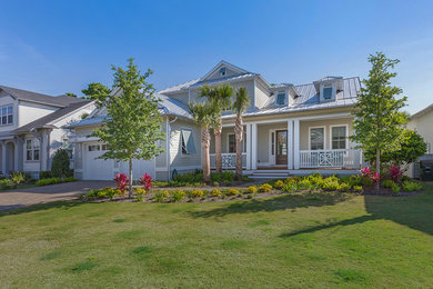 Inspiration for a coastal exterior home remodel in Jacksonville