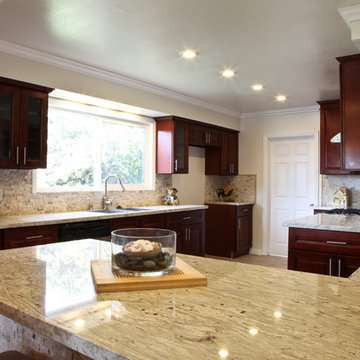 Country Cherry Kitchen Cabinets