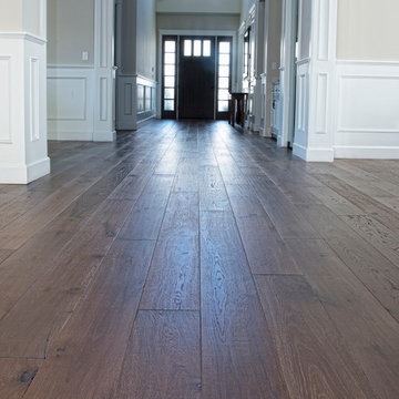 Contemporary Home Entry with Engineered Flooring, Southern California