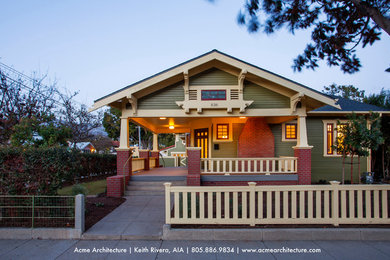 Design ideas for a traditional home in Santa Barbara.