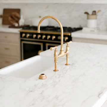 Connecticut Farmhouse Kitchen