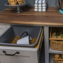 mudroom/laundry room