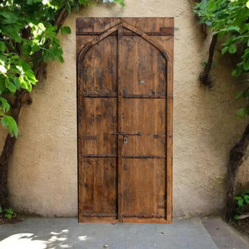 Old World Elements Design And Architecture