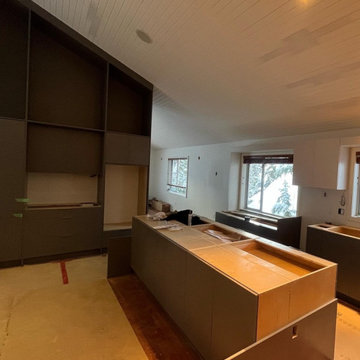 Gondola Way, Whistler Kitchen