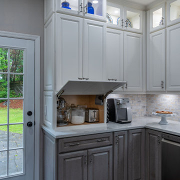 Hampton Lake Drive Kitchen