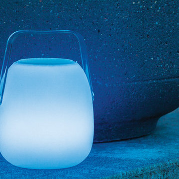 Mooni Opal Speaker Lantern with 16 LED colors