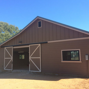 Garage / Workshop