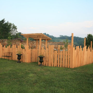 GARDEN STRUCTURES