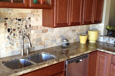 Elegant kitchen photo in Little Rock