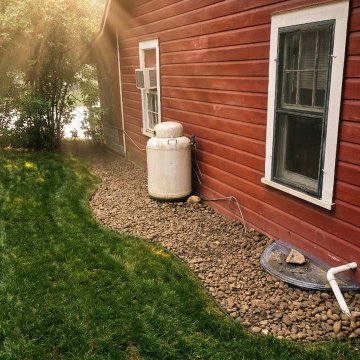 Foundation Drainage System with Gravel Bed and Drain Pipe