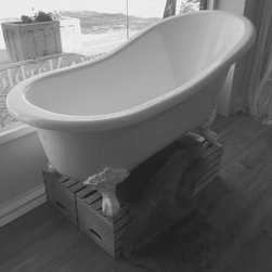 Kensington Kitchen & Bath Inc. Showroom - Bathtubs