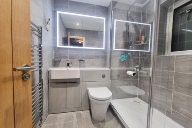 Modern Shower Room in Flitwick